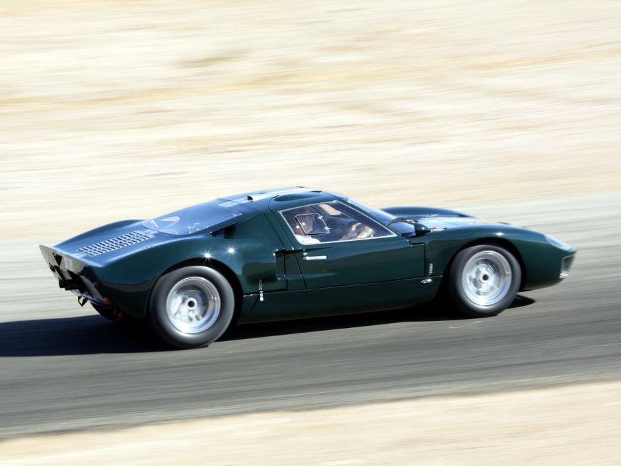  Ford GT40 (Mk II) 1965 года  (фото 109 из 118)